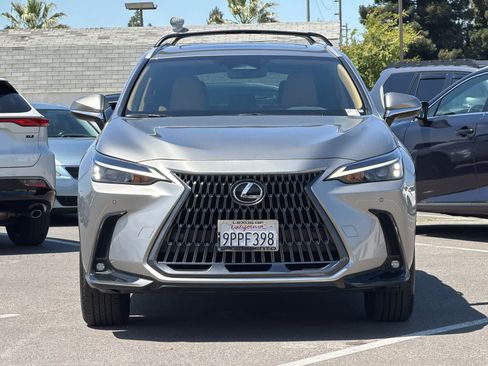 Used 2025 Lexus NX 350h AWD w/ Cold Area Package image 10