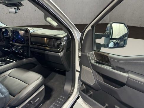 New 2026 Ford F350 Lariat w/ Lariat Premium Package AWD/4WD image 16