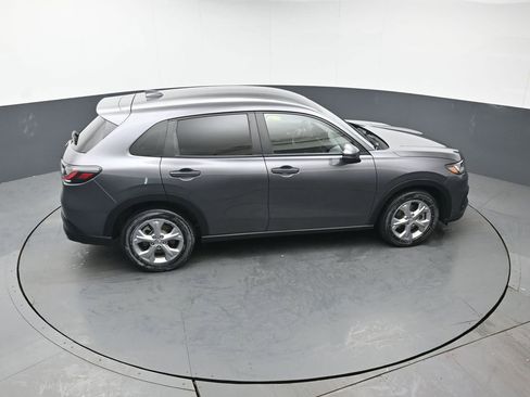 Used 2024 Honda HR-V LX image 37