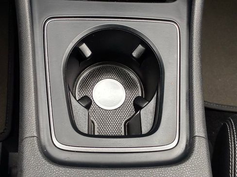 Used 2018 Mercedes-Benz CLA 250 4MATIC image 29