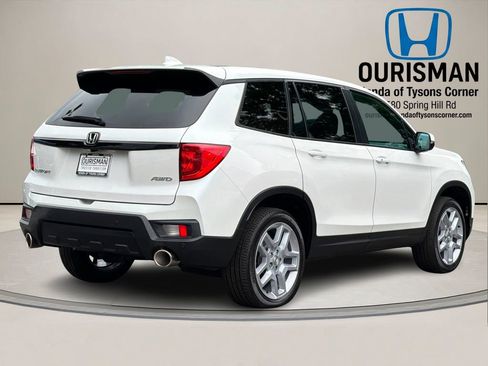 Used 2024 Honda Passport EX-L image 3