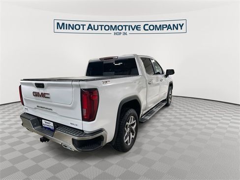 Used 2023 GMC Sierra 1500 SLT image 8
