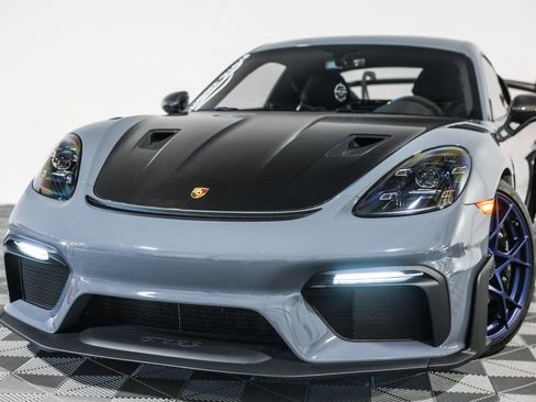 Used 2025 Porsche 718 Cayman GT4 RS RWD image 10