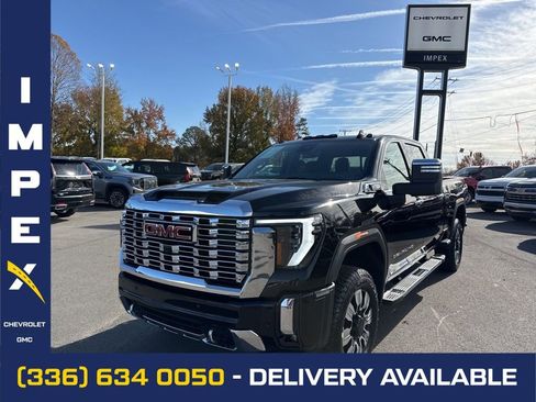 Used 2025 GMC Sierra 2500 Denali image 1