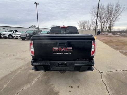 Used 2021 GMC Canyon Denali image 6
