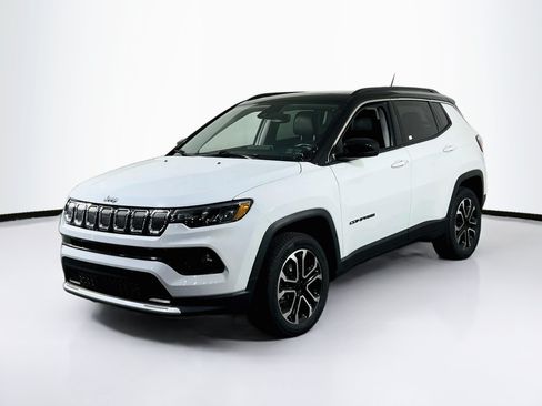 Used 2022 Jeep Compass Limited w/ Sun and Sound Group AWD/4WD image 1