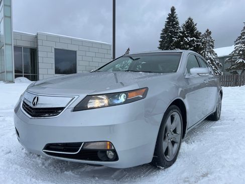 Used 2012 Acura TL SH-AWD image 2