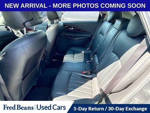 Used 2016 INFINITI QX50 AWD w/ Deluxe Touring Package image 8