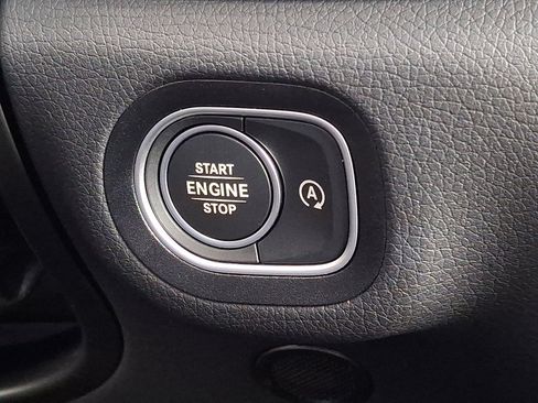 Certified 2025 Mercedes-Benz GLS 450 4MATIC image 24