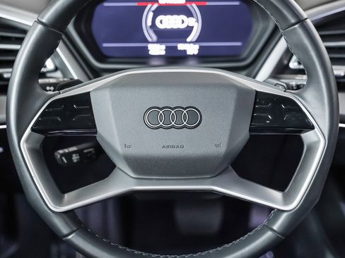 Used 2024 Audi Q4 e-tron Premium Plus w/ Premium Plus image 15