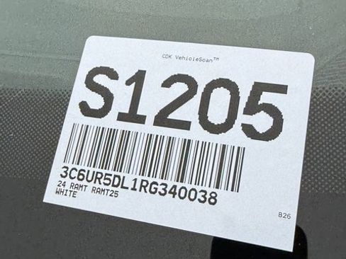 Used 2024 RAM 2500 Big Horn image 31