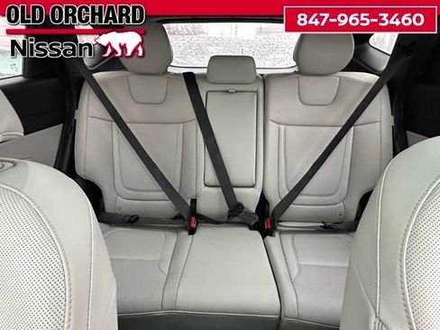 Used 2025 Hyundai Tucson Limited image 14