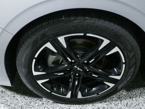 Used 2024 Kia K5 GT-Line w/ GT-Line Premium Package FWD image 11