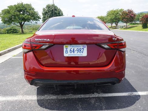 Used 2022 Nissan Sentra SV w/ All-Weather Package FWD image 11