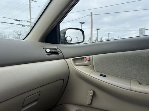 Used 2003 Toyota Corolla CE image 19