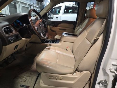 Used 2012 GMC Yukon Denali image 15