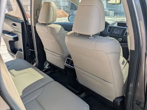 Used 2016 Honda CR-V EX-L image 17