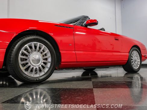 Used 2004 Ford Thunderbird RWD image 26