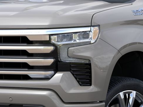 New 2026 Chevrolet Silverado 1500 High Country w/ High Country Premium Package AWD/4WD image 10