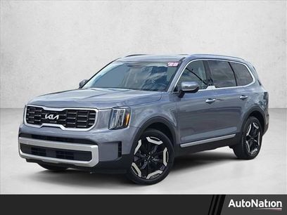 Used 2025 Kia Telluride S