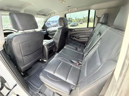 Used 2020 GMC Yukon XL SLE RWD image 13