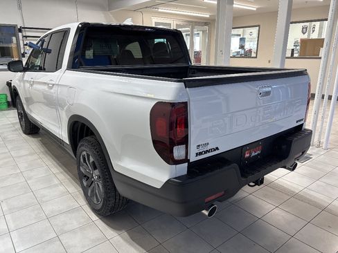 New 2026 Honda Ridgeline Sport image 2