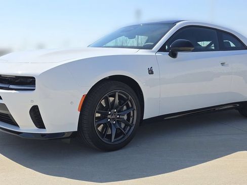 New 2026 Dodge Charger Scat Pack w/ Blacktop Package AWD/4WD image 1