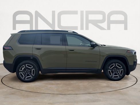 New 2026 Jeep Cherokee Laredo AWD/4WD image 11