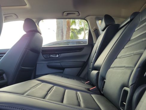 Certified 2024 Honda CR-V EX-L image 11