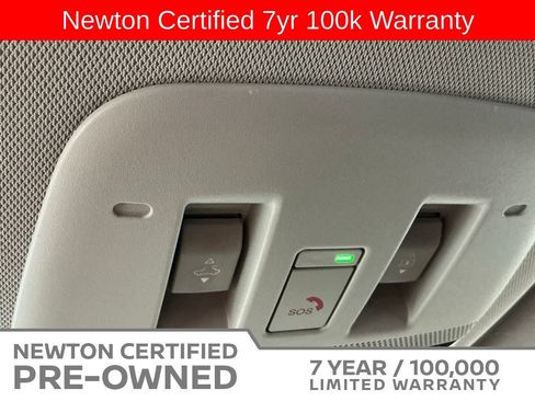 Used 2025 Nissan Murano SL AWD/4WD image 49