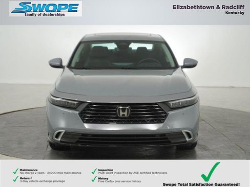 Used 2023 Honda Accord Touring image 8