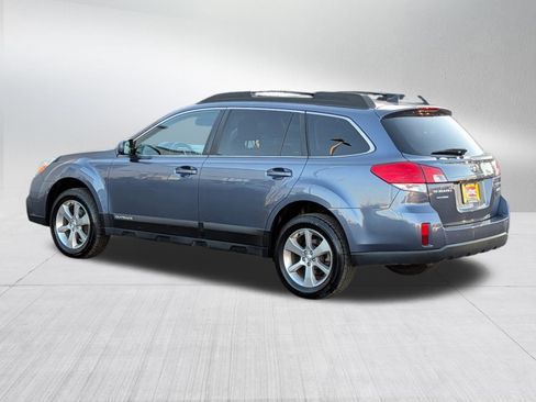 Used 2014 Subaru Outback 2.5i Limited w/ Moonroof Package image 5