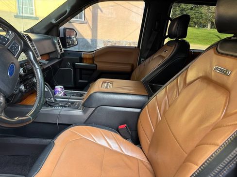 Used 2016 Ford F150 Limited AWD/4WD image 5