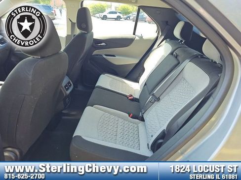 Used 2023 Chevrolet Equinox LS image 23