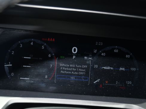 Certified 2025 Toyota Tacoma TRD Sport AWD/4WD image 18