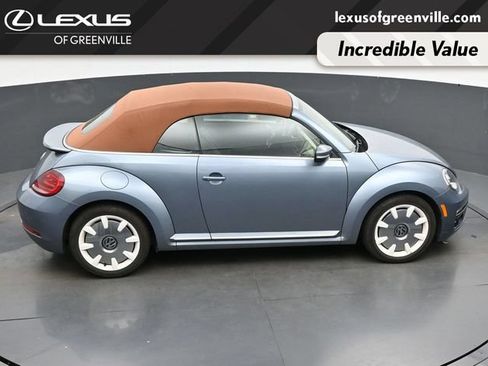 Used 2019 Volkswagen Beetle 2.0T Final Edition SEL FWD image 20