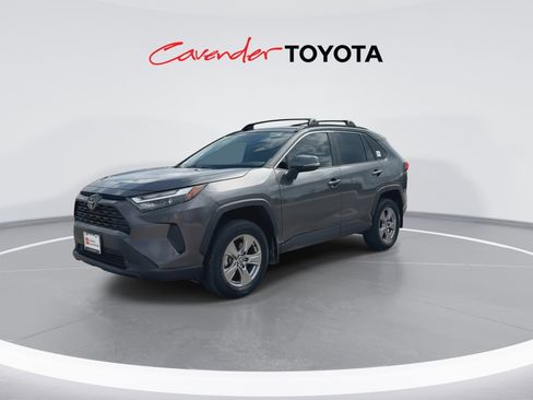 Certified 2023 Toyota RAV4 XLE AWD/4WD image 4