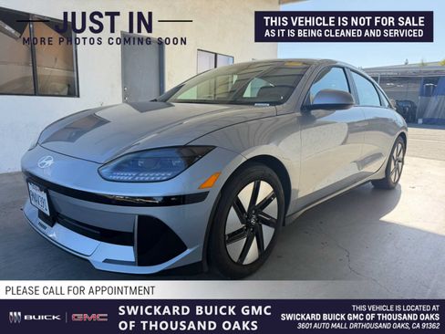 Used 2024 Hyundai Ioniq 6 SE RWD image 1