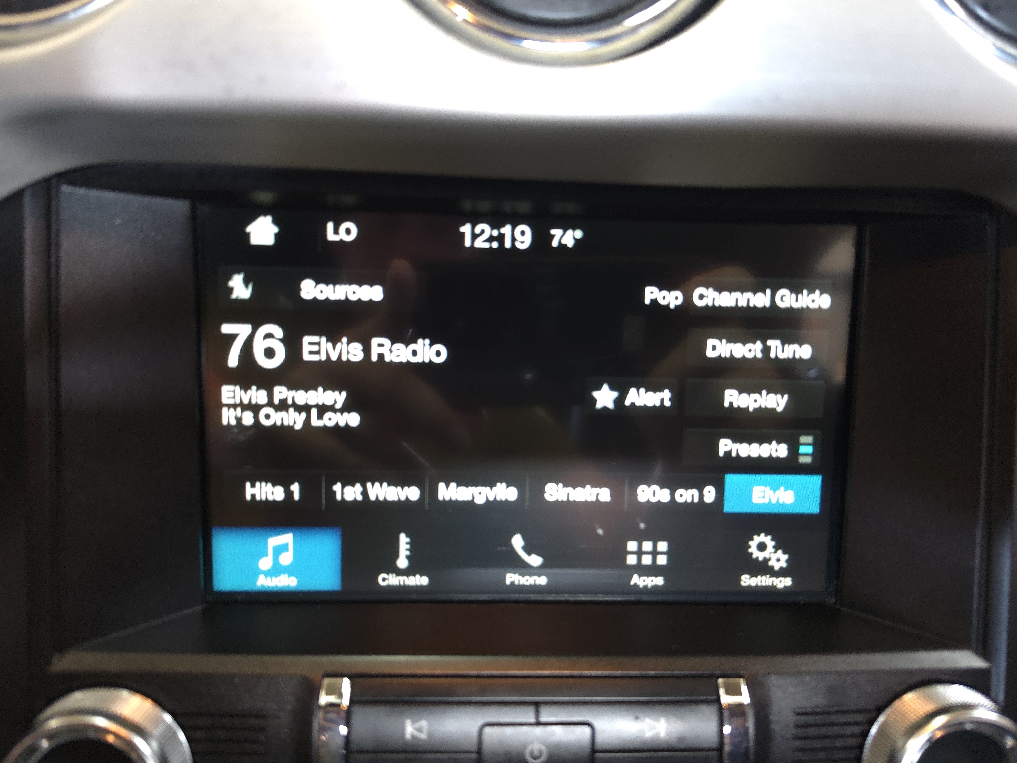 Used 2016 Ford Mustang Premium RWD image 18