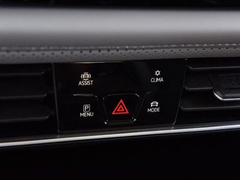 New 2026 Volkswagen Atlas Peak Edition AWD/4WD image 15