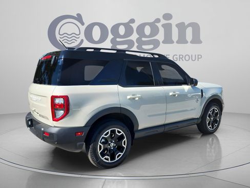New 2025 Ford Bronco Sport Outer Banks AWD/4WD image 6