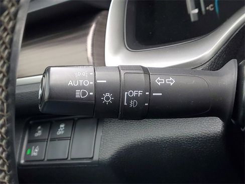 Used 2020 Honda Civic EX image 19