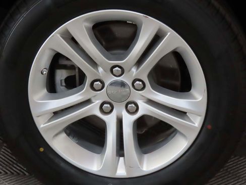 Used 2023 Dodge Charger SXT image 6