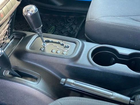 Used 2016 Jeep Wrangler Unlimited Sport w/ Quick Order Package 24S image 19