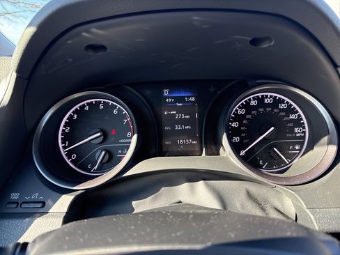 Used 2023 Toyota Camry SE image 13