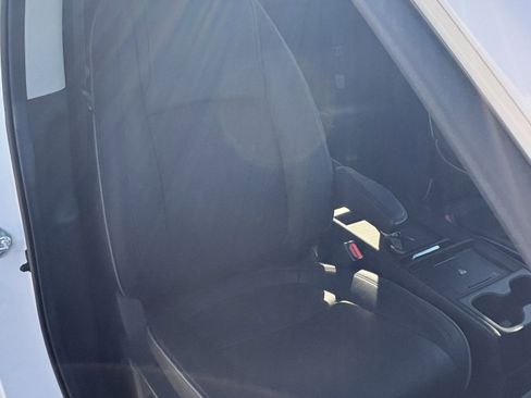 Used 2025 Honda Odyssey Elite image 13