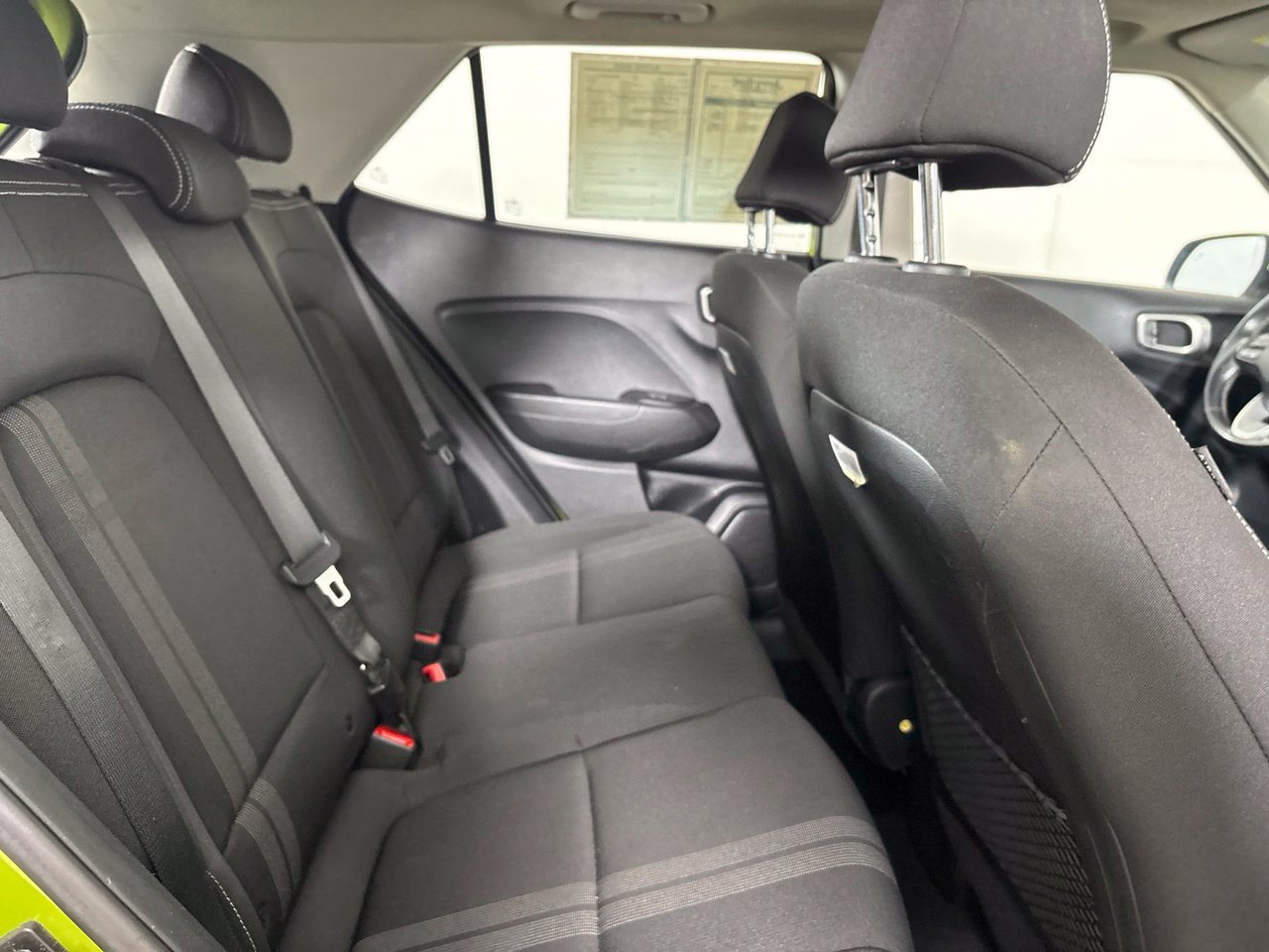 Used 2023 Hyundai Venue SEL FWD image 24