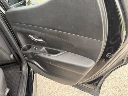 Used 2023 Hyundai Santa Cruz SEL w/ Winter Package image 36