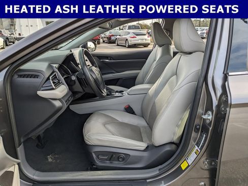 Used 2024 Toyota Camry XSE image 3