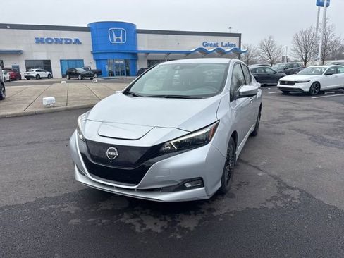 Used 2023 Nissan Leaf SV Plus image 2